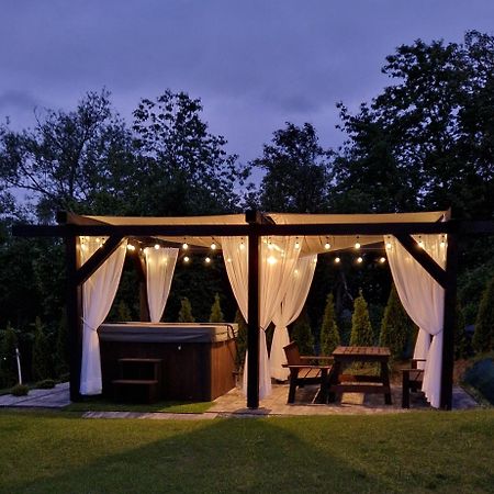 Domek Na Folwarku Z Jacuzzi Tarnawa Dolna  Εξωτερικό φωτογραφία