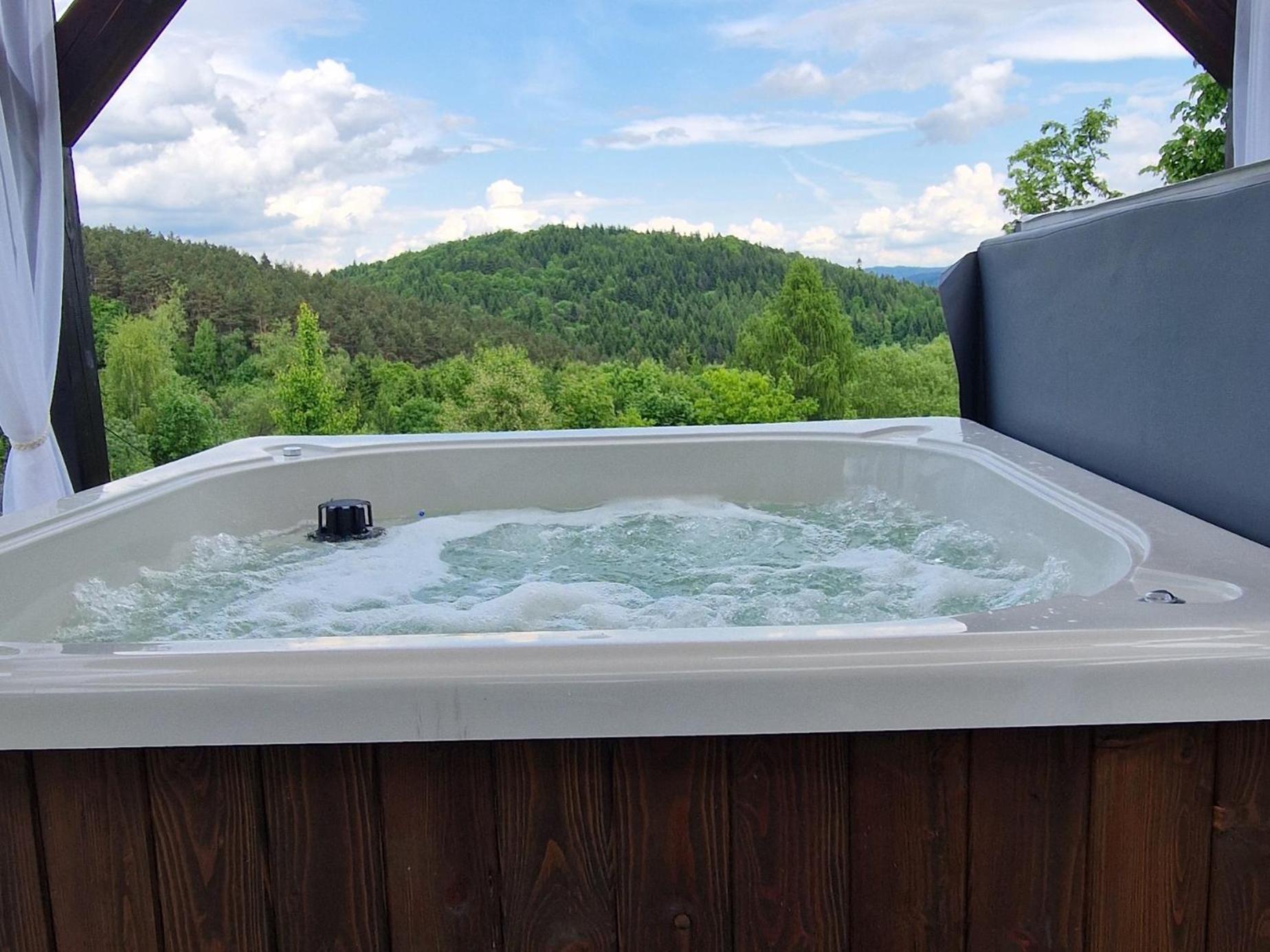 Domek Na Folwarku Z Jacuzzi Tarnawa Dolna  Εξωτερικό φωτογραφία